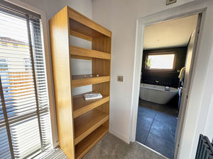 Photo 18- click for photo gallery